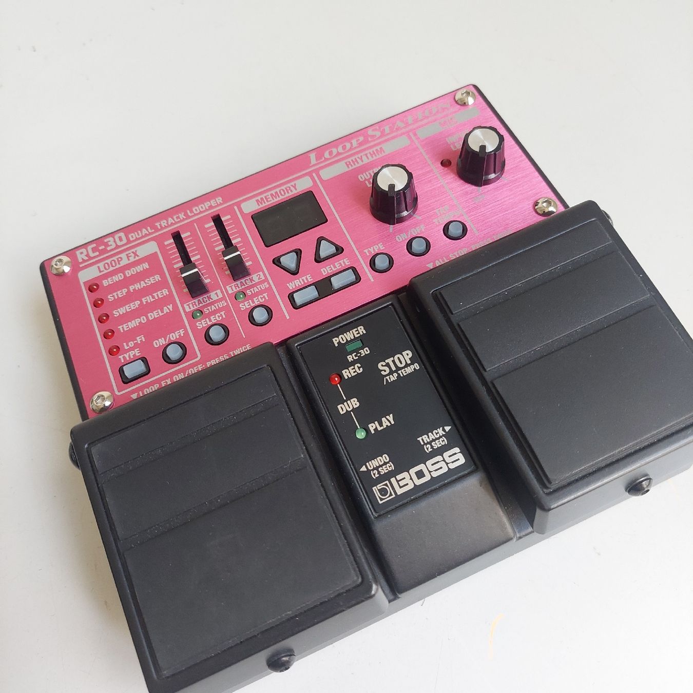 Boss Strumenti musicali: Boss RC-30 Loop Station Effektpedal gebraucht – Usato da Zürich venduto da Ricardo_Noname