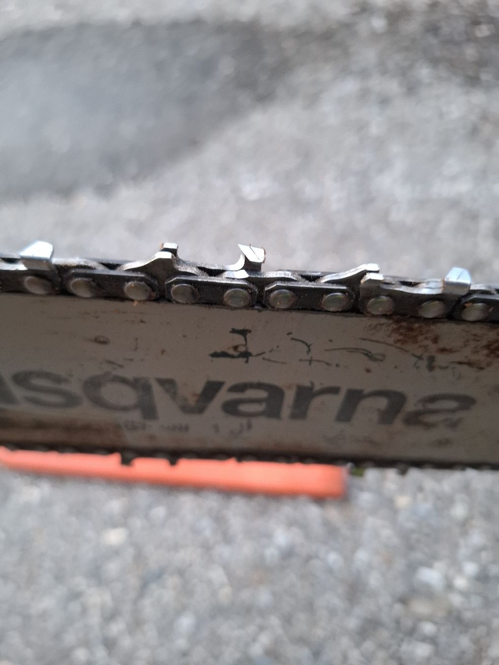 Husqvarna Seghe: Husqvarna Benzinkettensäge 435 – Usato da Wolfhalden venduto da B.Dobler91 3