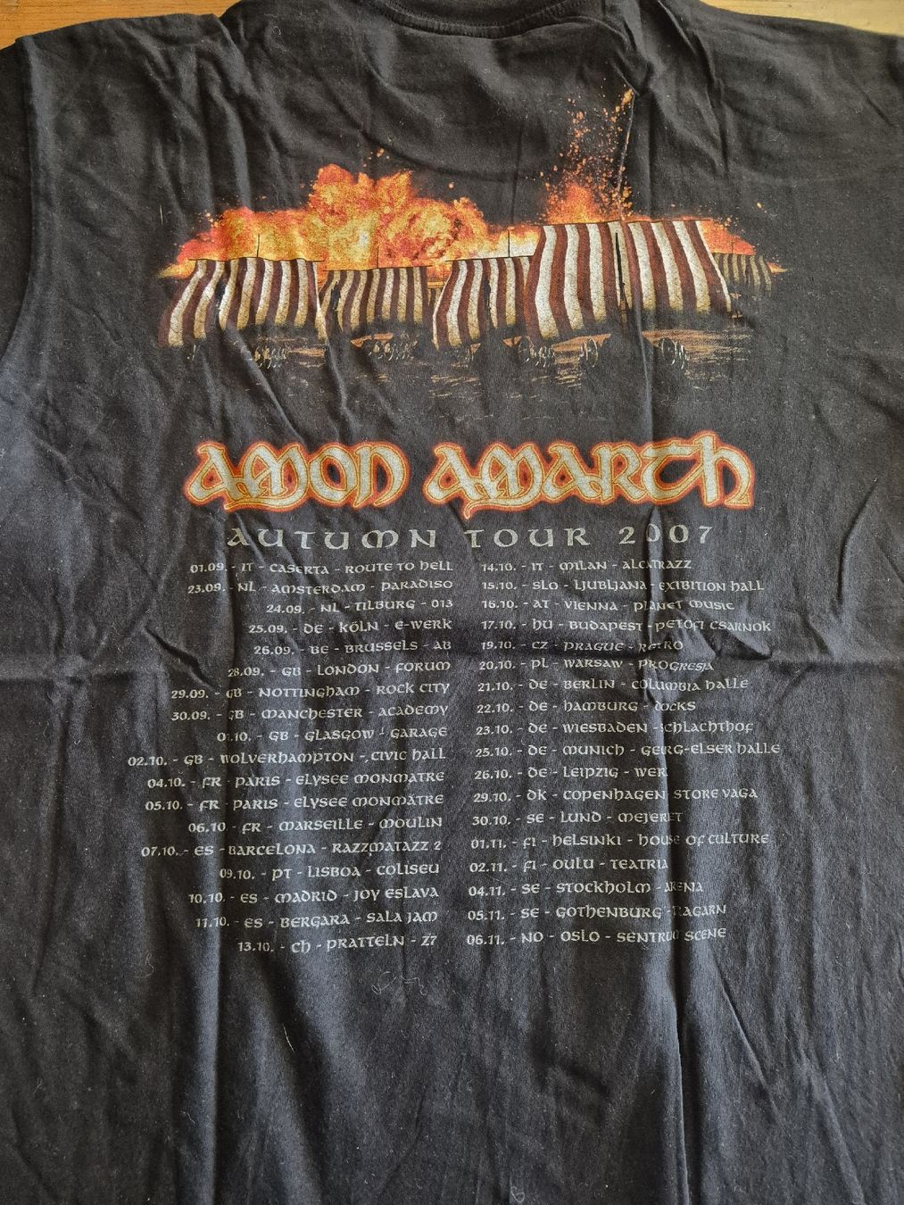 T-shirt: Amon Amarth . T-shirt . XL – Usato da goldingen venduto da M.Balmer-13 1