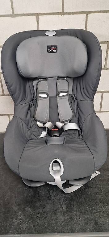 Britax Römer Seggiolini per auto: Kindersitz Britax Römer King 2 – Usato da Egolzwil venduto da steigema
