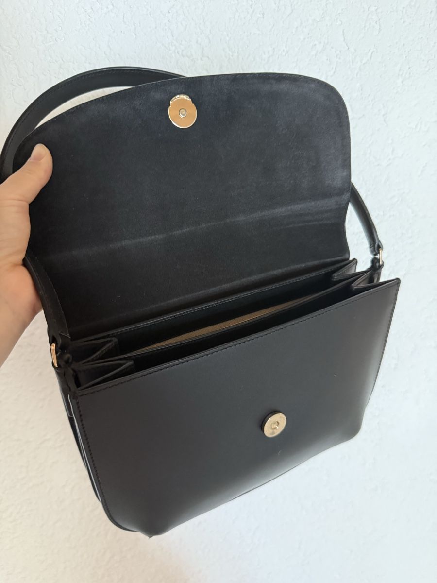 Apc Borse da donna: APC Paris Sarah Shoulder Bag – Nuovo (secondo la descrizione) da Berikon venduto da chuchu 3