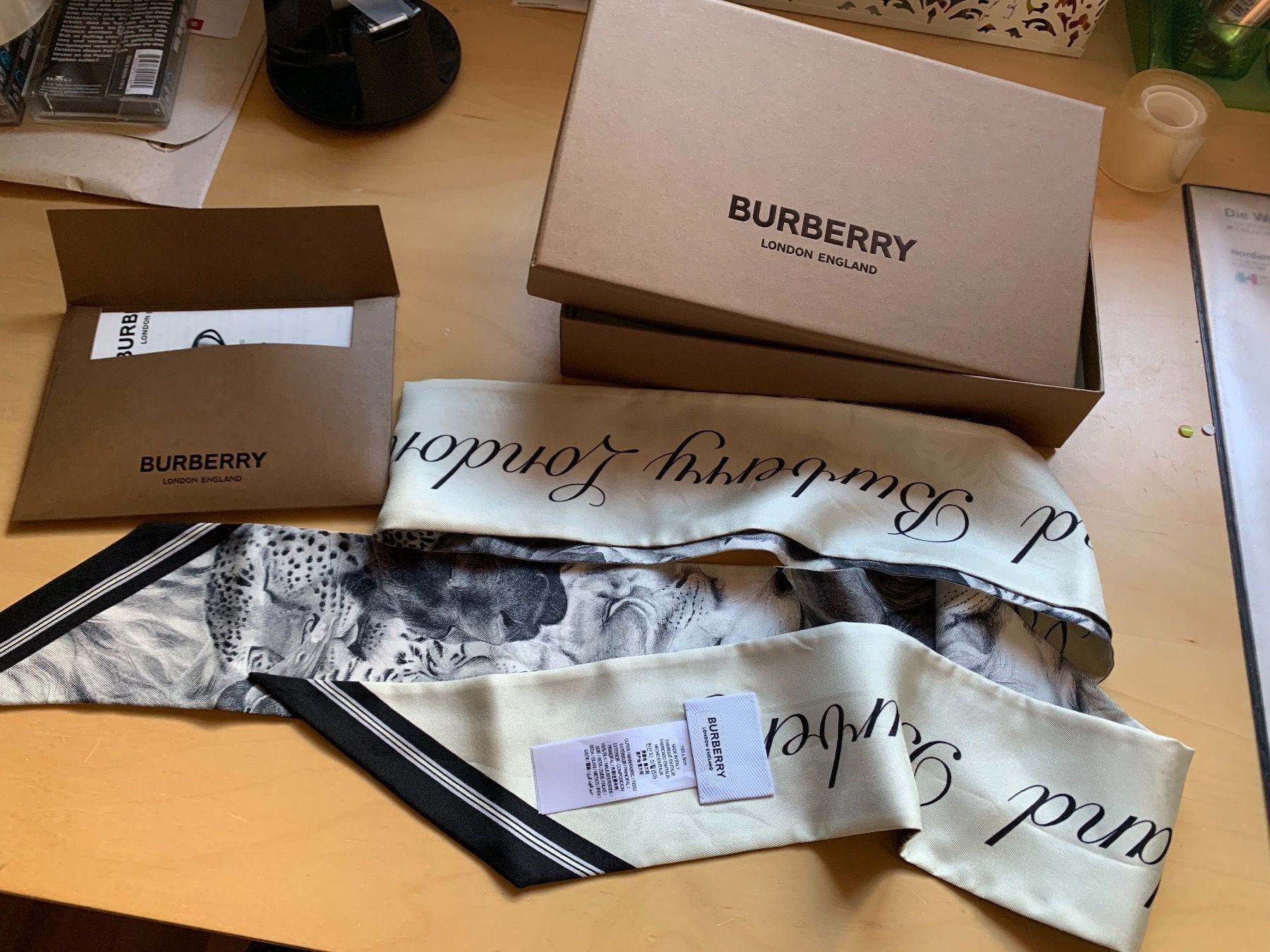 Burberry Foulard & Sciarpe: Burberry Schal – Nuovo (secondo la descrizione) da Hochdorf venduto da Forestgreen 4