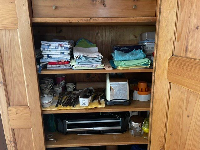 Schränke: Antiker Schrank – Gebraucht aus Belp von Fabuloso0 3