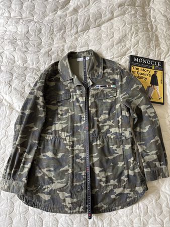 Mango Jacke, Camouflage Look, Grösse M – Top Zustand!