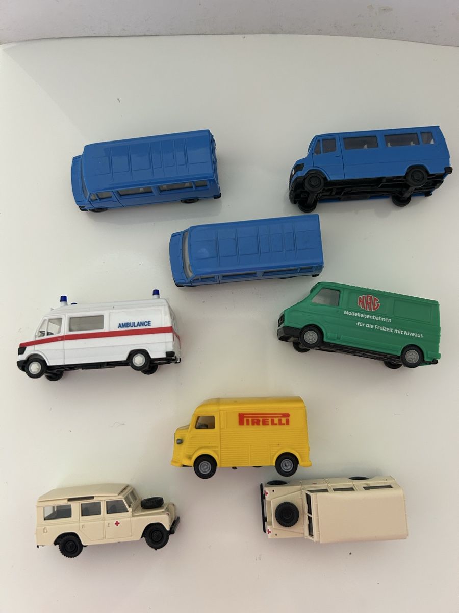 Kit di modellismo & Modellini statici: Voitures 1:87/ HO – Usato da Veytaux venduto da ccristina 1