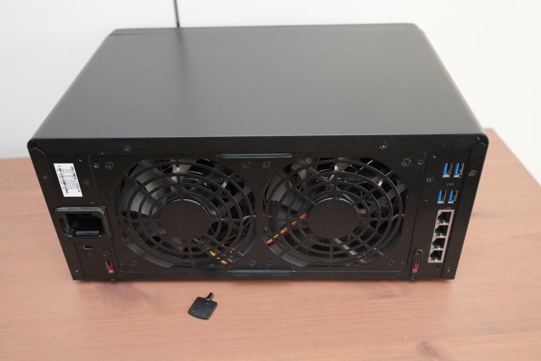 Synology Server: Synology Diskstation DS1815+ mit 8GB RAM – Usato da Zürich venduto da Lock5151 2
