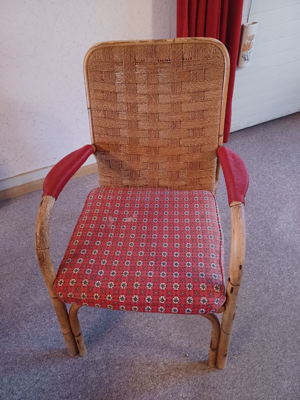 Set di tavolo e panche: ensemble de salon vintage – Usato da Soyhières venduto da 5jm_5czl 2