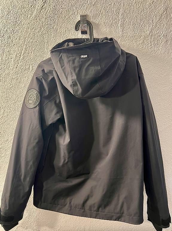 Dope Vestes: Dope Snow Skijacke – D'occasion à Malans GR par guardaval01