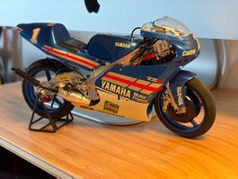 Modellmotorrad Yamaha TZ-R guter Zustand 1/24