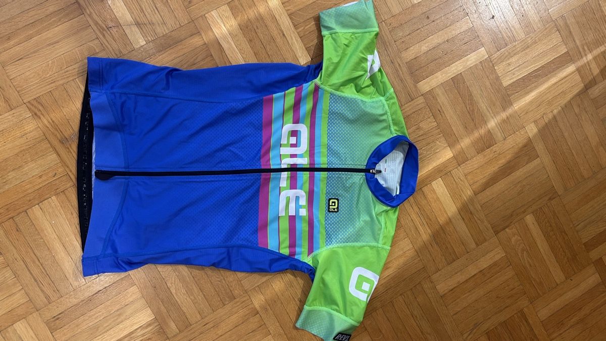 Canottiere & Pantaloni: Ale Radtrikot – Usato da Büron venduto da manubike79