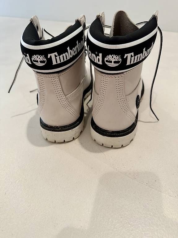 Timberland Scarpe da donna: Timberland Winterschuhe  Gr. 38 – Usato da Port venduto da Sunnyluxe 1