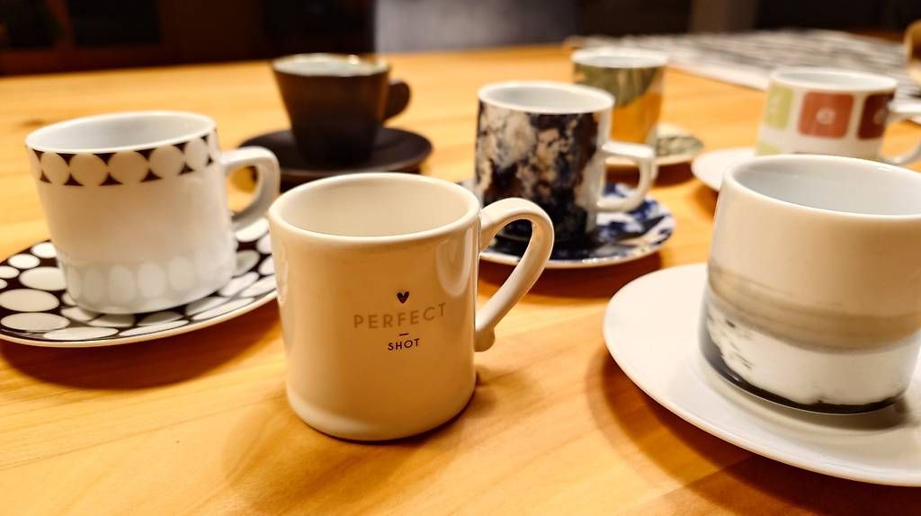 Tassen: Espressotassen 7 Stück – Gebraucht aus Dürnten von babajoo 3