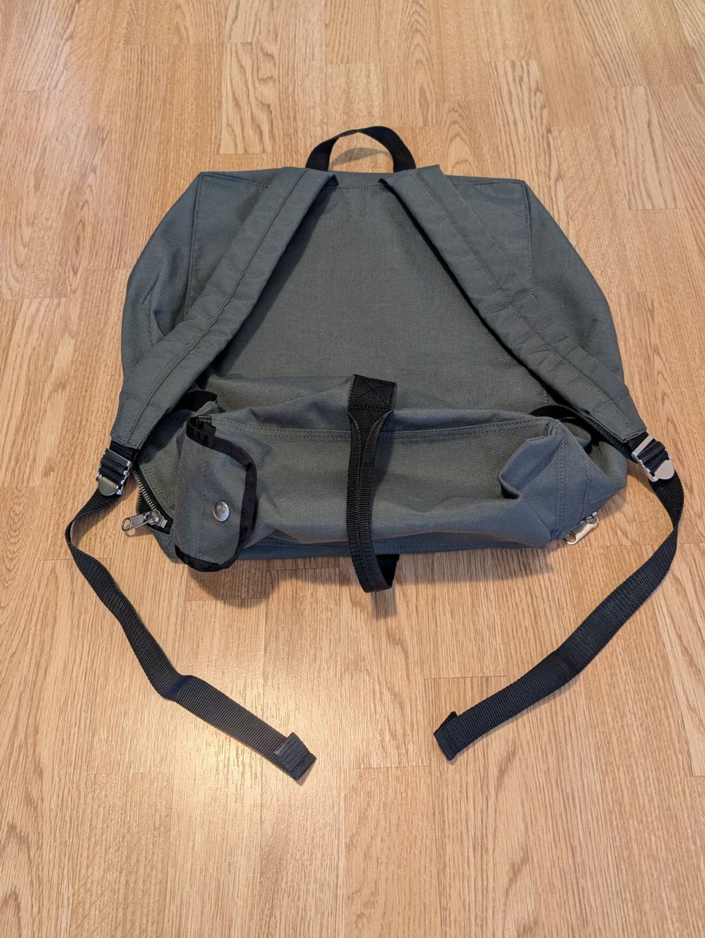 T-shirts: COMME DES GARÇONS SHIRT Rucksack – D'occasion à Zürich par Good_old_days 2