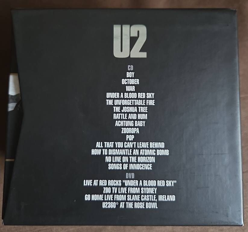 CD: Collezione U2  CD e DVD live – Nuovo (secondo la descrizione) da Locarno venduto da bru_st25