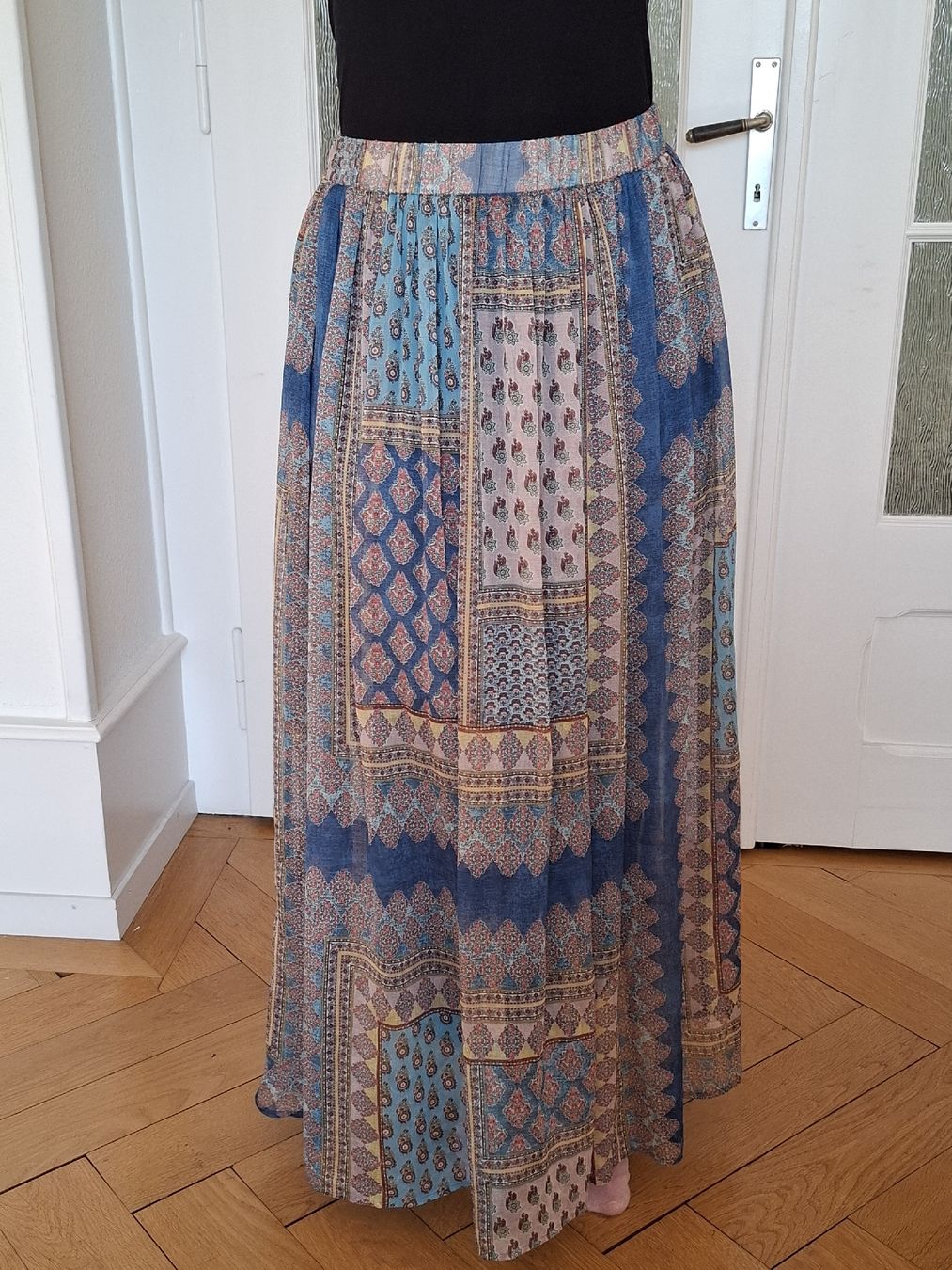 S.Oliver Gonne: Jupe longue fluide S.Oliver, Bohème Chic, Taille 36 – Usato da Neuchâtel venduto da FloKo88