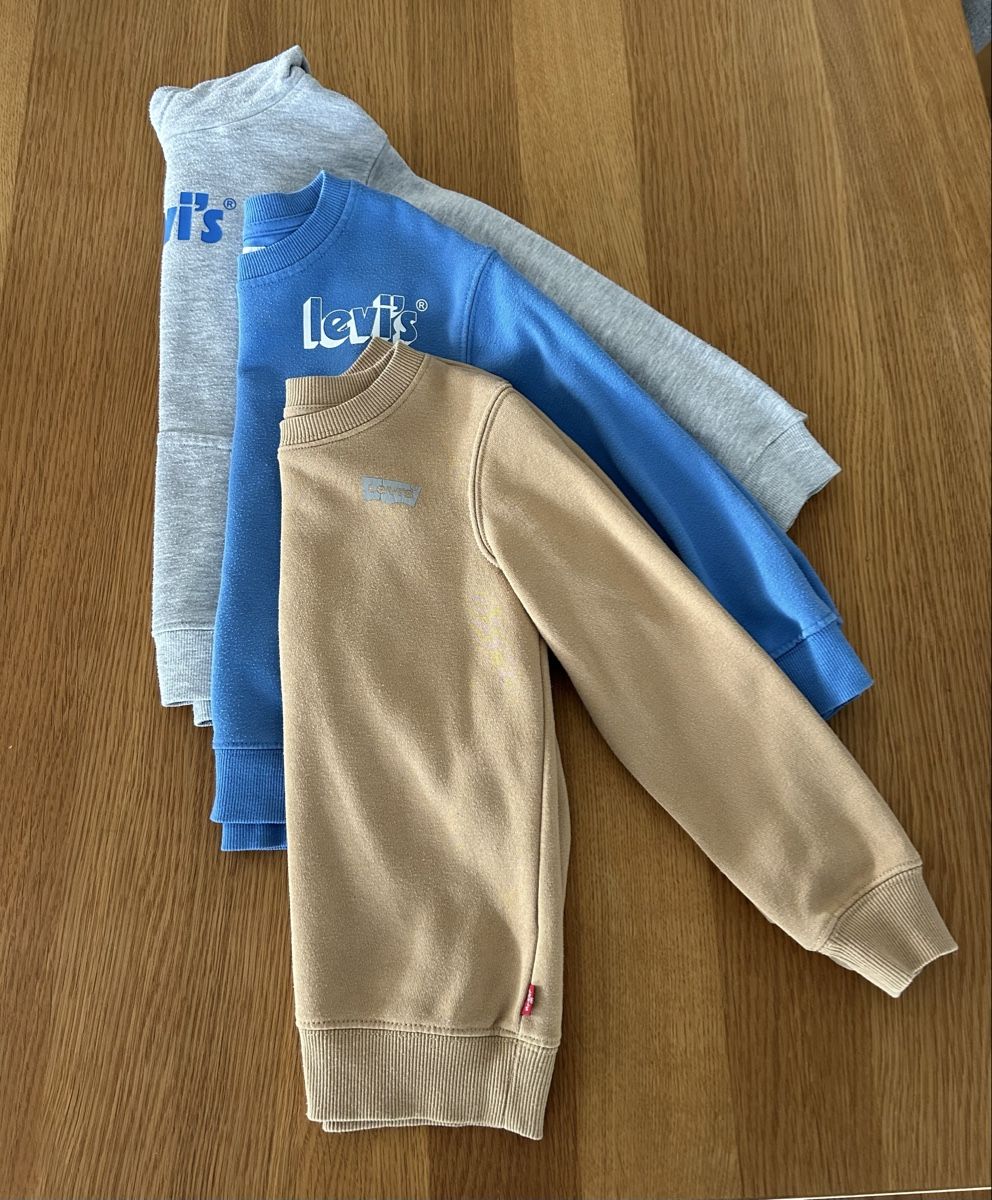 Levi's Ensembles coordonnés: Levi's Pullover Set 3-teilig Gr. 110 – D'occasion à Schwarzenbach SG par bienchen22 1