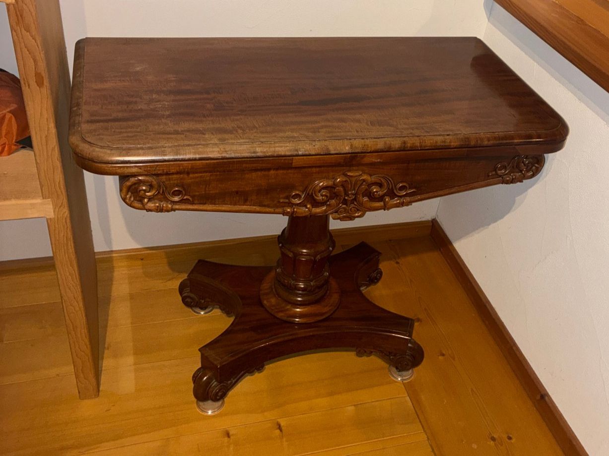 Tische: Spieltisch viktorianisch um 1860 – Gebraucht aus Ottikon von Garad07 1