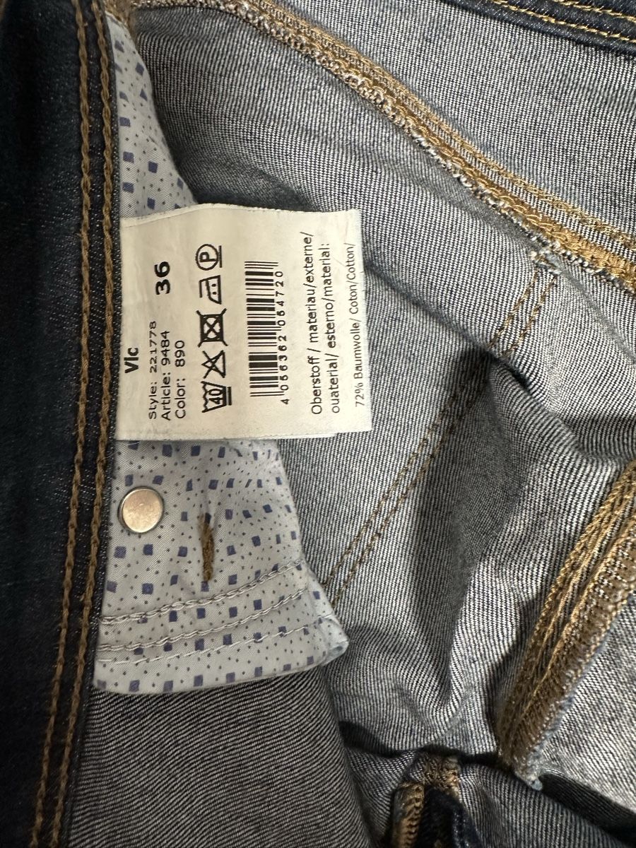 Raffaello Rossi Jeans: Raffaelo Rossi Jeans, Gr. 36/38 – Usato da Glattbrugg venduto da SMusic98 5