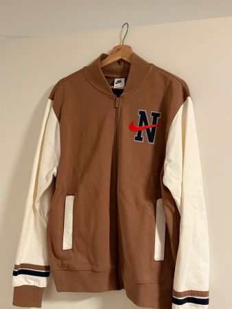 Nike College Jacke, Herbstjacke, Top Zustand, Grösse M