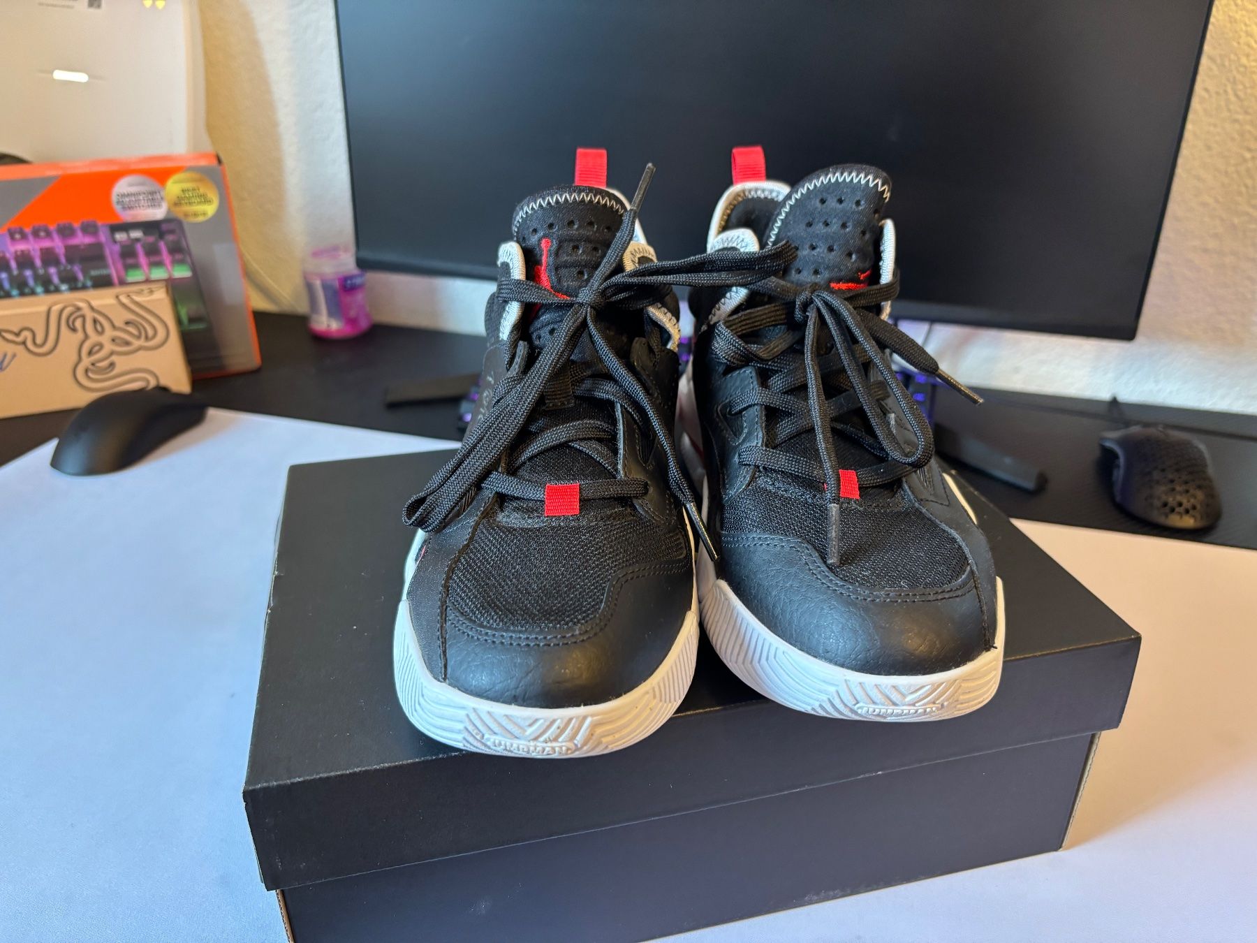 Jordan Scarpe per ragazzi: jordan stay loyal 2 – Nuovo (secondo la descrizione) da Oerlingen venduto da Eileen86 2