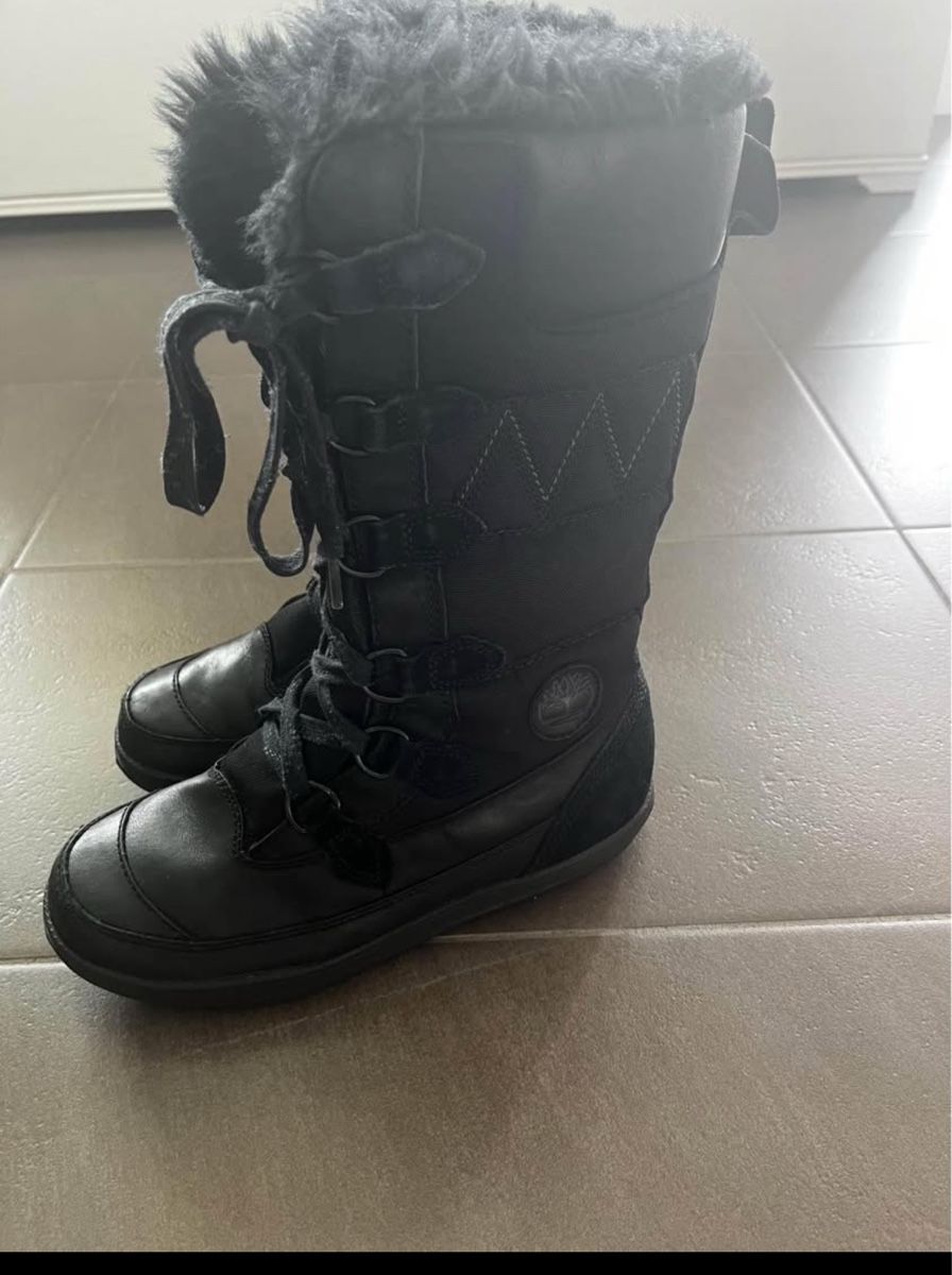 Timberland Scarpe da donna: Timberland Winter Boots, Black, EU 39 – Usato da Sierre venduto da ana_2lzm