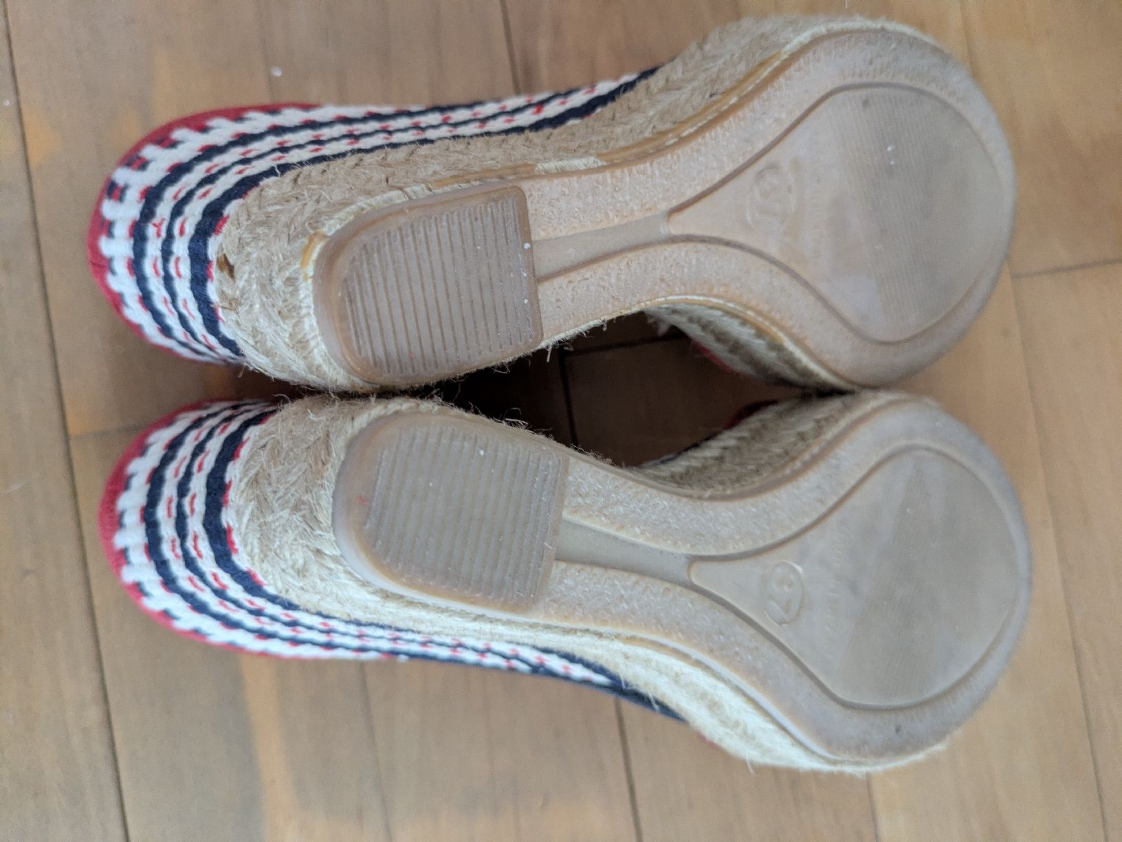Damenschuhe: Keilsandale Toni Pons, Grösse 37 – Gebraucht aus Winterthur von tikal4 3