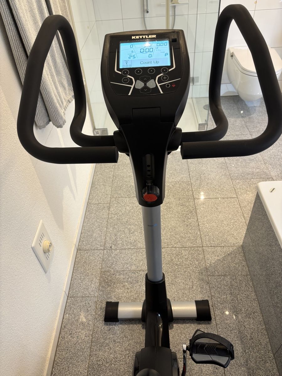 Kettler Hometrainer: Kettler Ergometer E7 Heimtrainer neuwertig – Nuovo (secondo la descrizione) da Seltisberg venduto da fam_g7bq 3