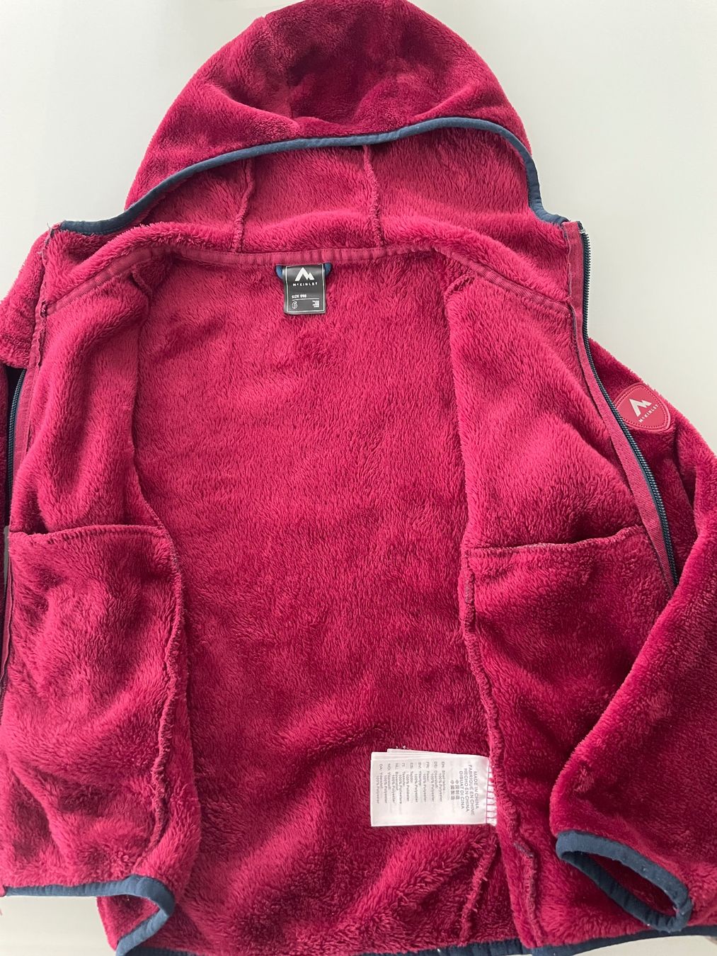Mckinley Jacken & Mäntel: Mädchenjacke mit kapuze 116 bordo rot – Gebraucht aus Pfeffingen von Purzzeli 2