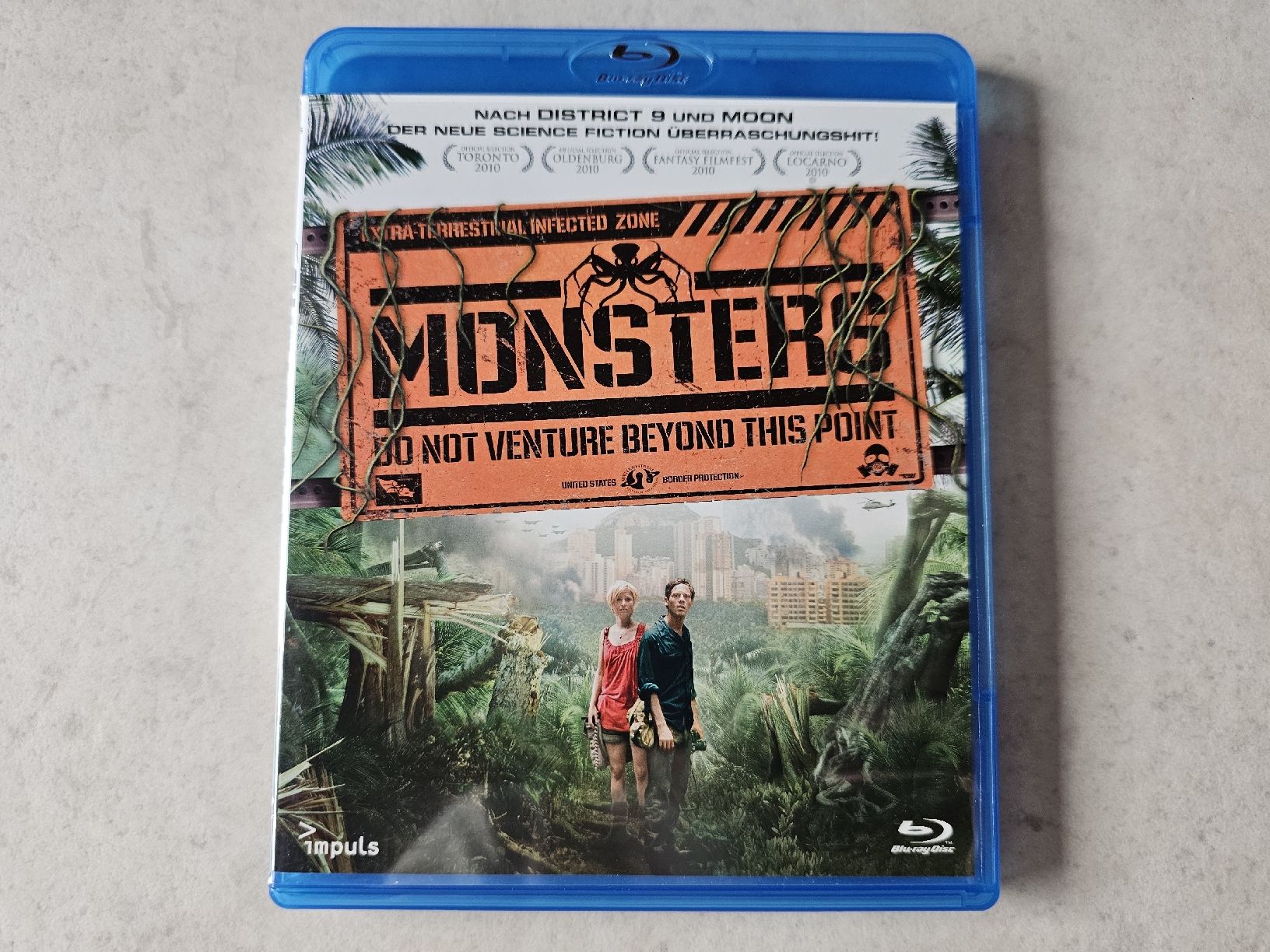 Alle DVDs: Monsters  /  Bluray – Gebraucht aus Schneisingen von backstore24