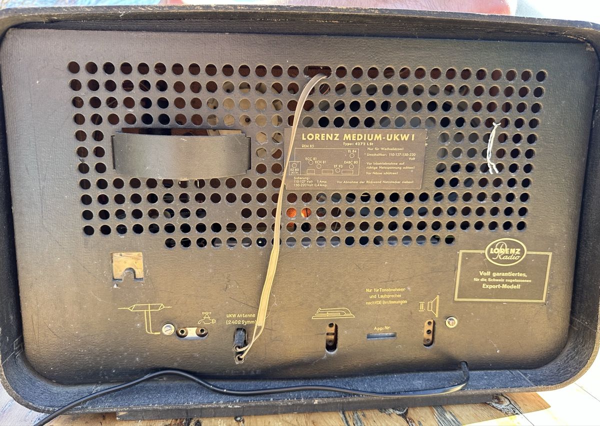 Radios: Radio ancienne vintage, lots de 2 – Gebraucht aus Belmont-Yverdon von GeraldineL01 1