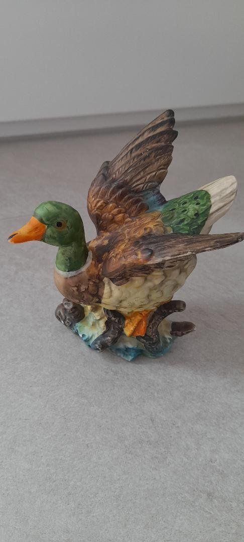 Figuren: Porzellan Vogel – Gebraucht aus Udligenswil von m-nikolic