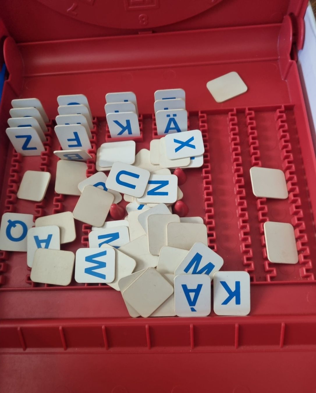 Spiele: Jeu de société Le Pendu MB Vintage – Gebraucht aus Fribourg von jarmilka 6
