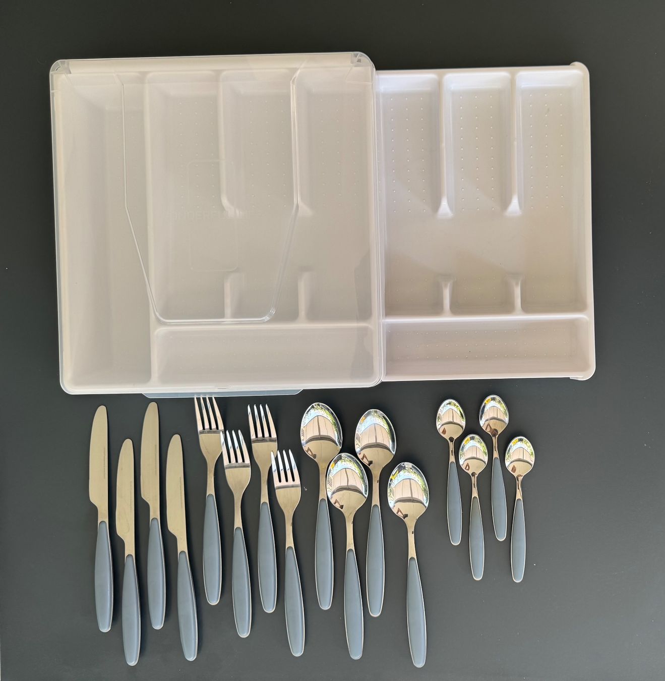 Set di posate: Campingbesteck Set 16- Teilig – Nuovo (secondo la descrizione) da Wattenwil venduto da Mg53