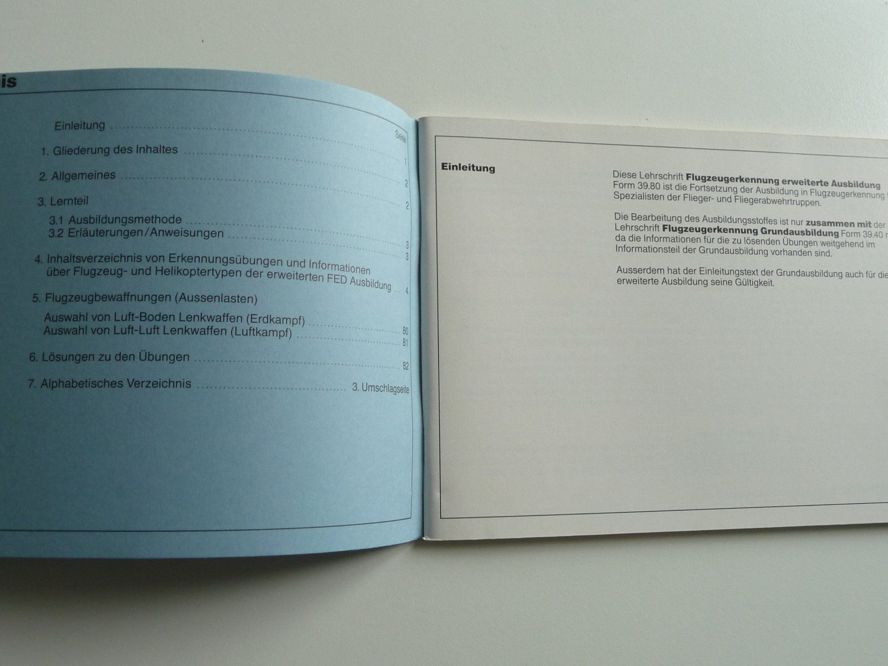 Livres: Reglement Flugzeugerkennung Schweizer Armee 1993 erweiterte – Neuf (Voir description) à Winterthur par ricofly 1