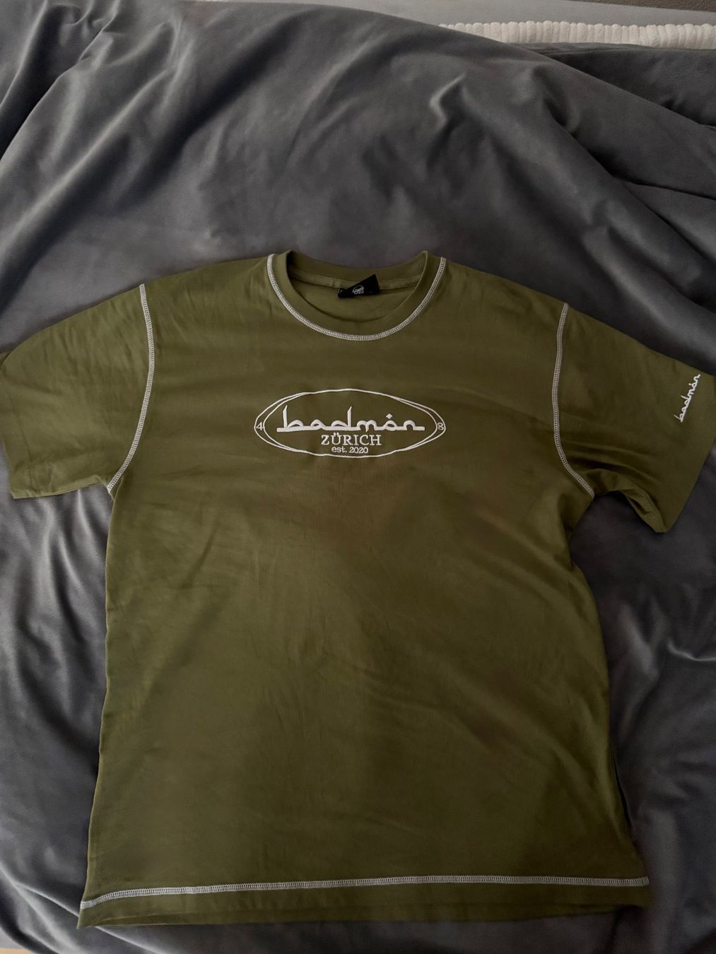 T-shirt: BADMON ZÜRICH TSHIRT – Nuovo (secondo la descrizione) da Eglisau venduto da fab_n9fc 1
