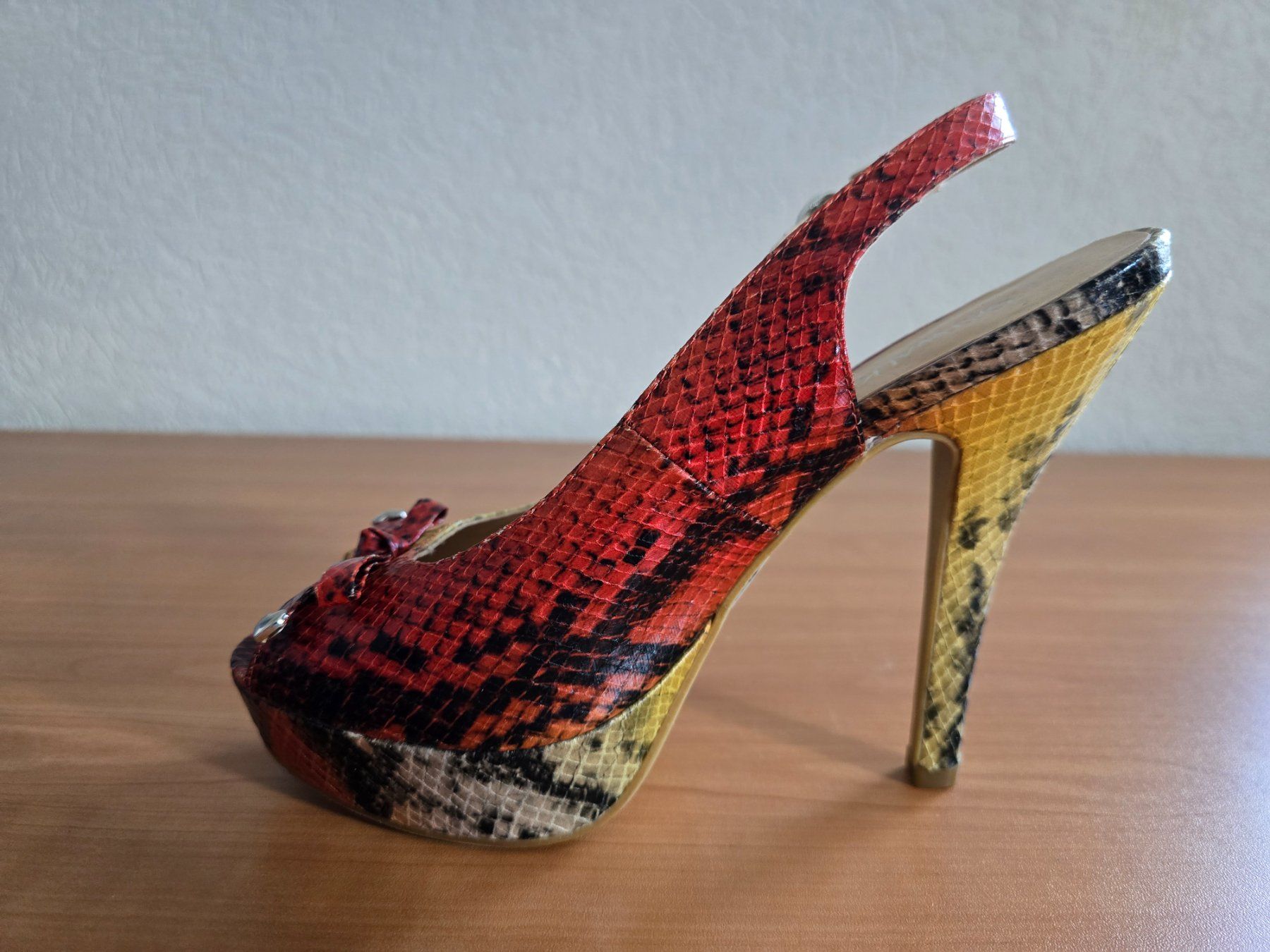 Damenschuhe: Sandale effet python T-38 Neuve – Neu und originalverpackt aus Les Verrières von kitel79 4