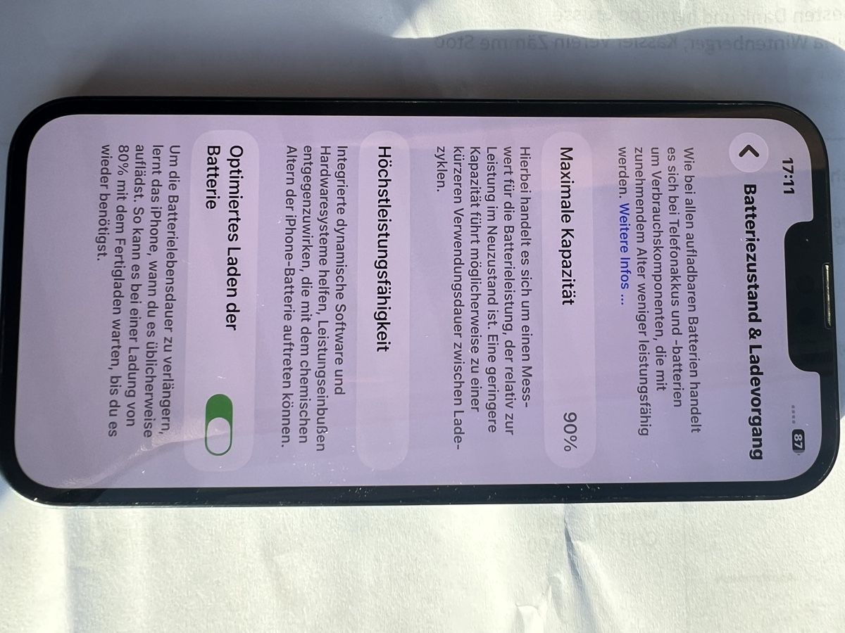 Apple Handys / Smartphones: iPhone 13 128gb – Gebraucht aus Basel von zar_792n