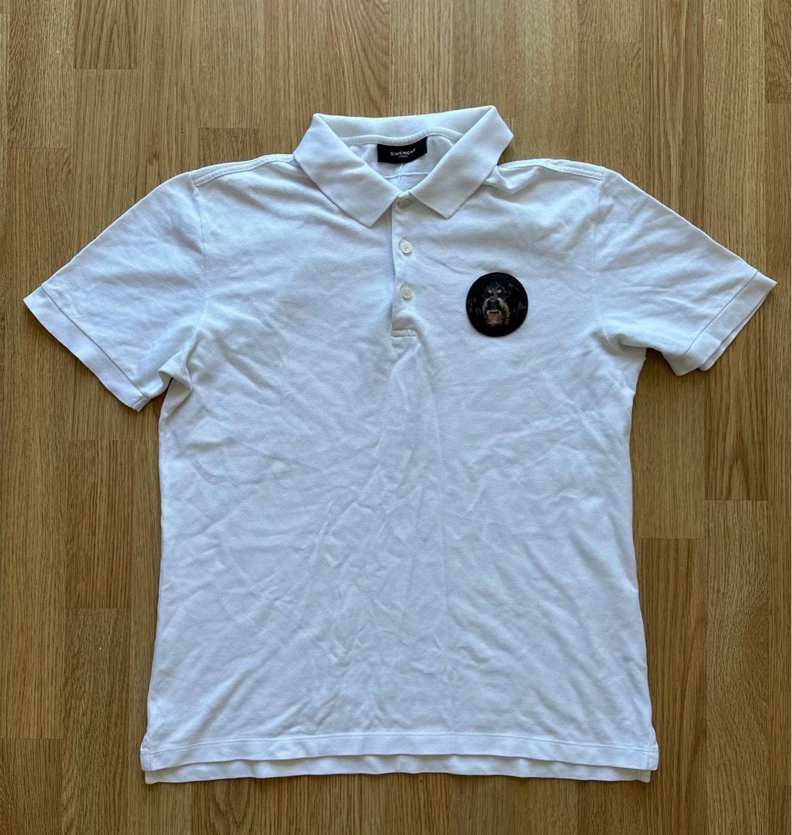 Givenchy Polo-Shirts: Givenchy Rottweiler  – Gebraucht aus Pfäffikon ZH von Nataliia.