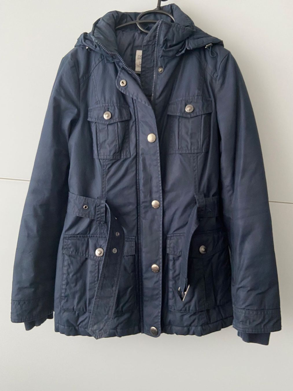 Esprit Giacche: Winterjacke von Esprit, dunkelblau, Grösse 36 – Usato da Niederteufen venduto da biendlee