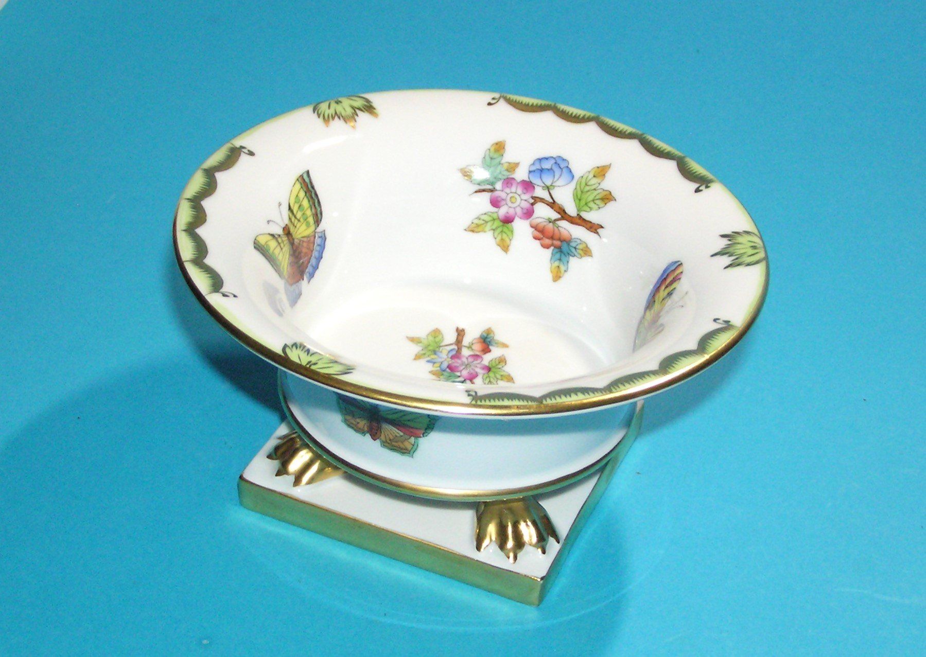 Herend Ciotole: HEREND SCHALE VICTORIA DEKOR – Usato da Grenchen venduto da Antique-hunter 5