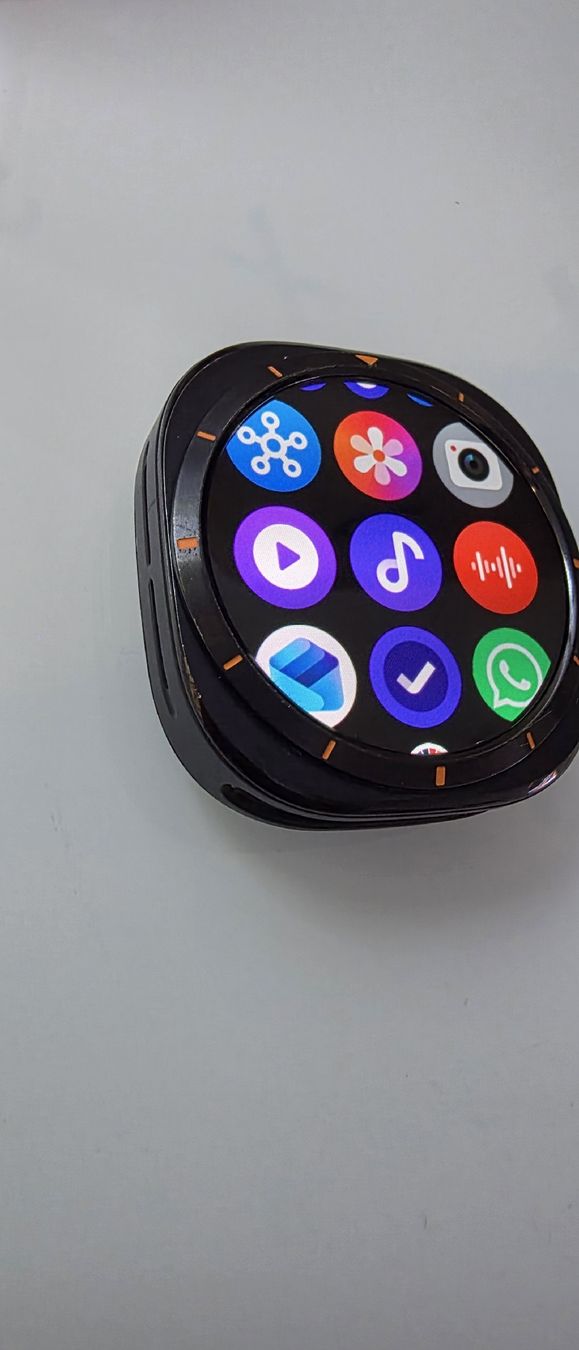 Samsung Smartwatch: Samsung Galaxy watch ultra titanium – D'occasion à Vuisternens-Ogoz par dam_qd9c 6