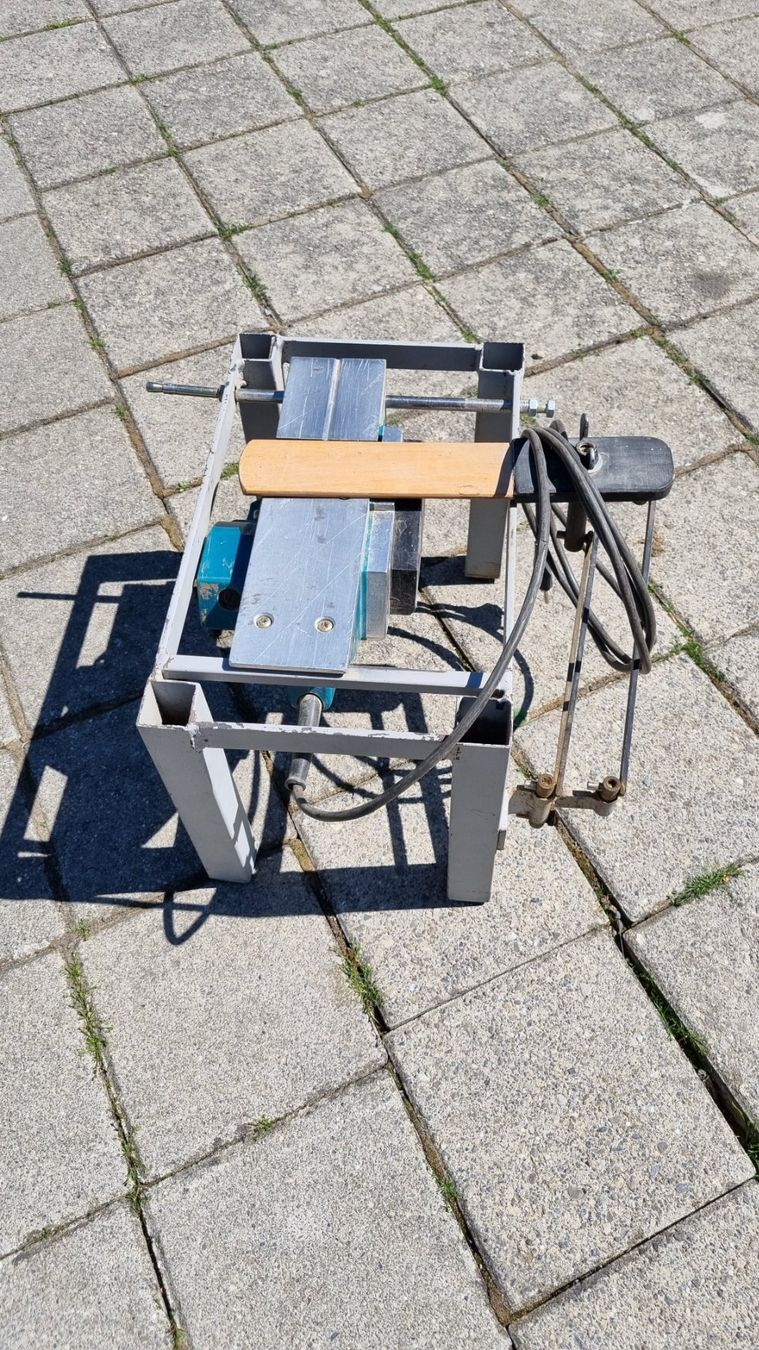 Makita Tous les outils: Manuelle Hobelmaschine – D'occasion à Aarau par gykro