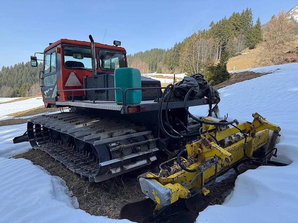 Traktoren: Pistenbully PB130D - 2525 heures – Gebraucht aus Curtilles von rem_qgn7 2