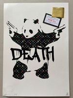 DEATH NYC «  Banksy Panda with guns » 39/100