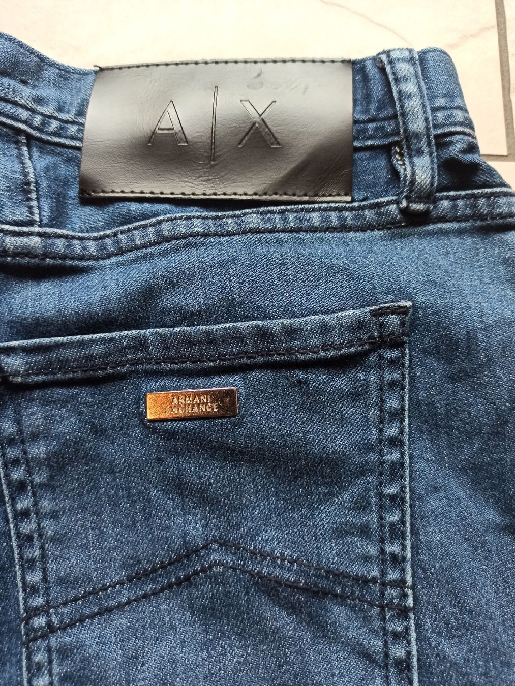 Armani Jeans: Jeans ARMANI – Usato da Niederwil AG venduto da Nioc28 2