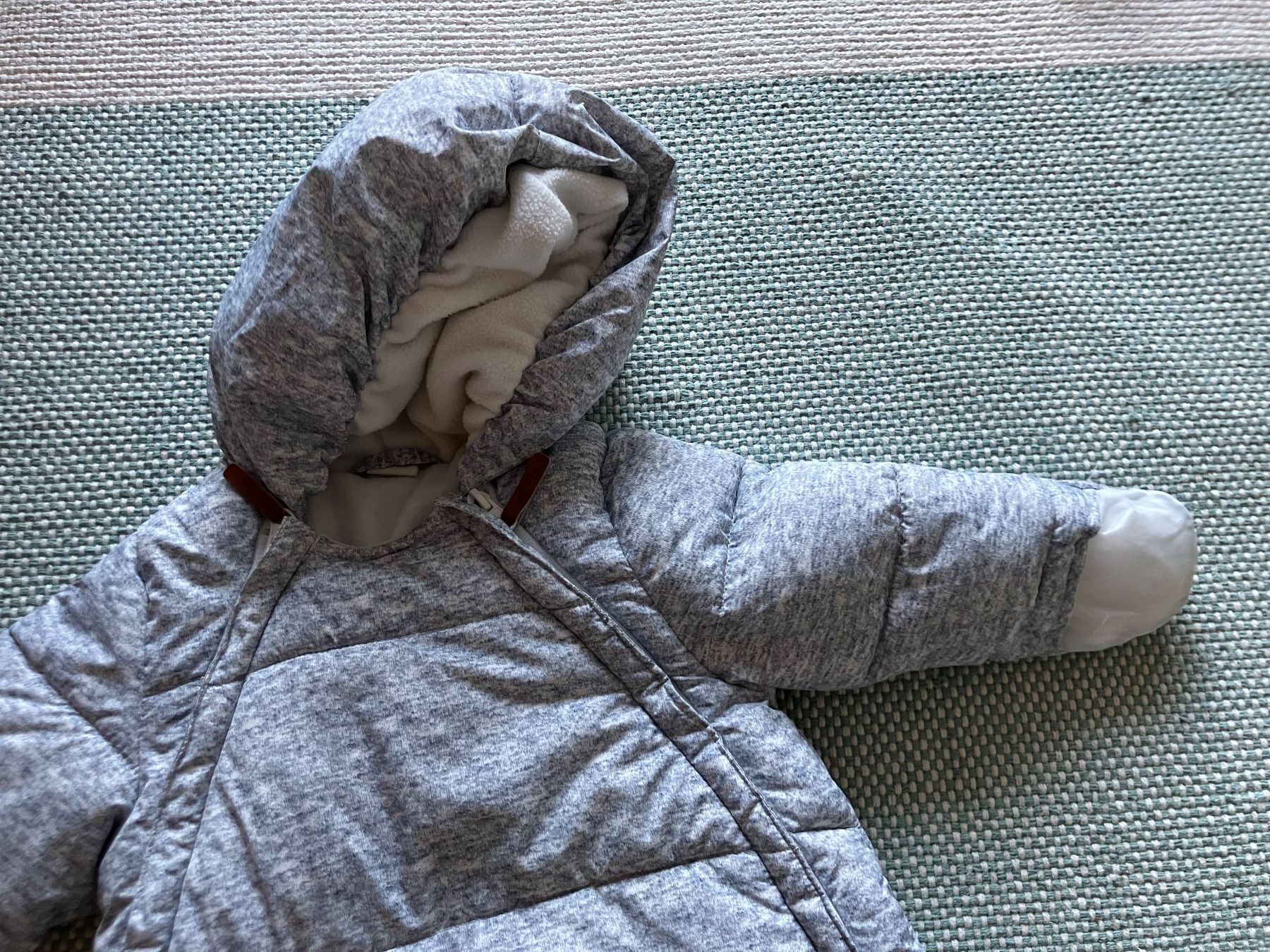 H&M Completi: Winteranzug 62/68 – Usato da Chur venduto da steffeli04