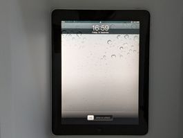 Apple iPad 1st Generation 16GB Model A1219 - Working Conditi