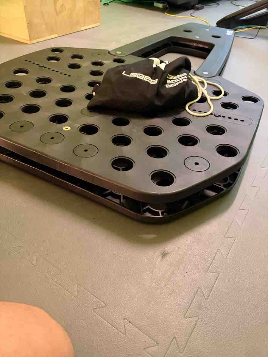 Leezee Boom Board training tool black like new (Neuf (Voir description ...
