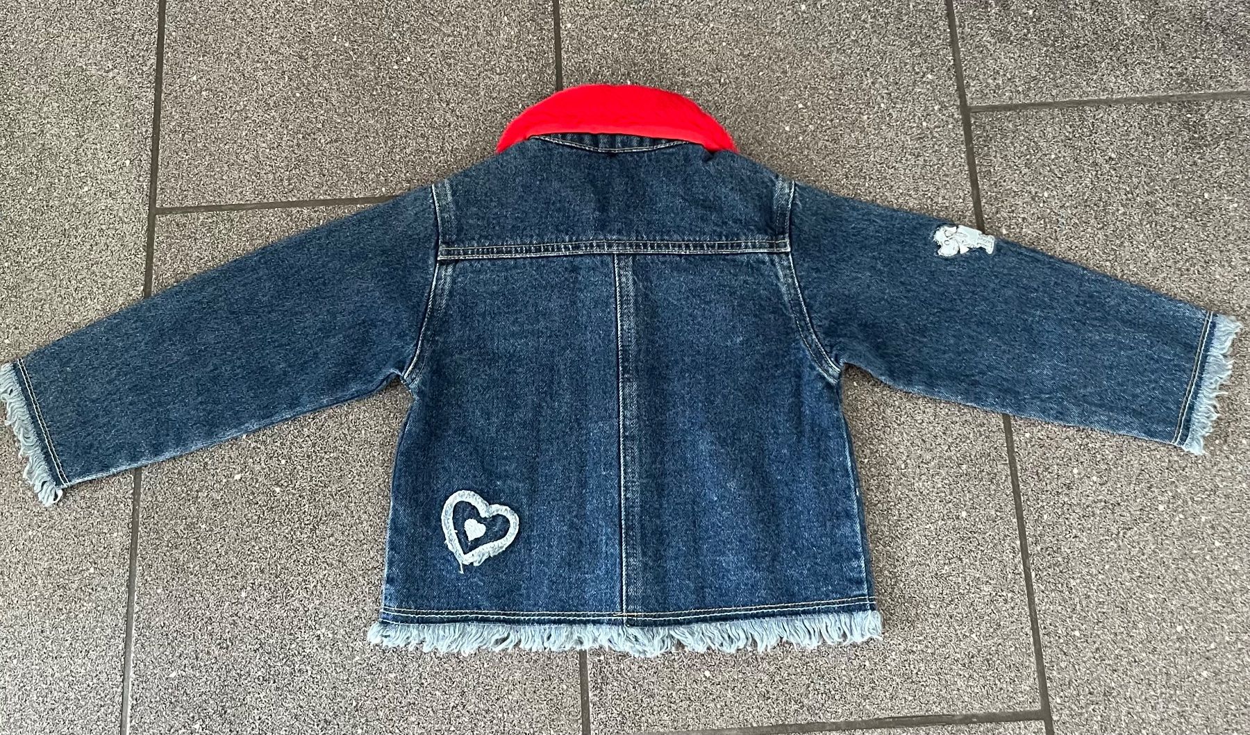 Vestes & Manteaux: Herzige Jeansjacke Gr. 98 – Neuf (Voir description) à Hünenberg See par spartakus02 1