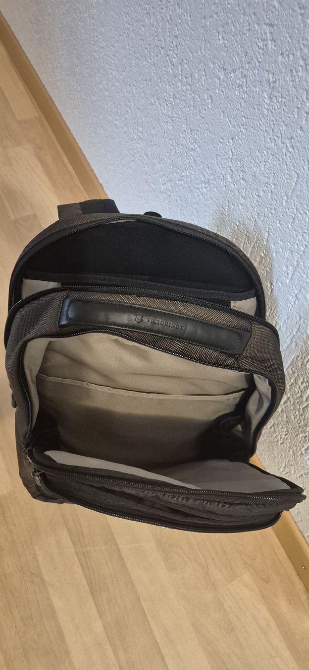 Victorinox Zaini: Victorinox Laptop. braun – Usato da Schwyz venduto da Vesparider01 4